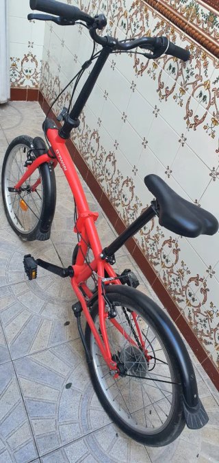 Bicicleta Plegable Roja B'Twin