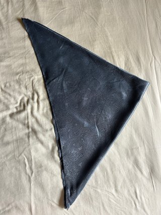 Pañuelo gris baile gallego