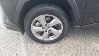 Toyota Rav4 2.5l 220H Advance