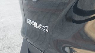 Toyota Rav4 2.5l 220H Advance