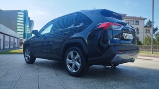 Toyota Rav4 2.5l 220H Advance