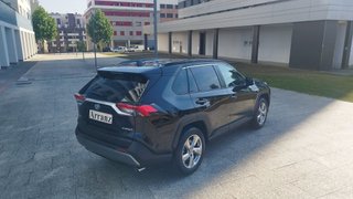 Toyota Rav4 2.5l 220H Advance