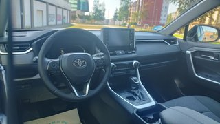 Toyota Rav4 2.5l 220H Advance