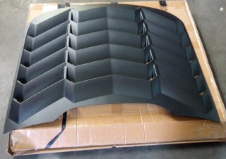 Rejilla Parabrisas Trasero Louver Negro