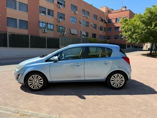 Opel Corsa 1.2 GASOLINA 85 CV 5 PUERTAS