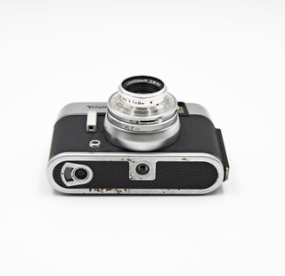 Fotocamera Voigtländer Vito C con custodia