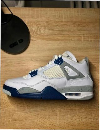 Jordan 4 Retro Midnight Navy EU40