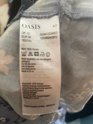 Falda Oasis floral azul y rosa