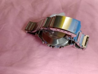 Reloj de pulsera plateado