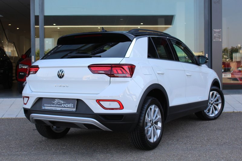 Volkswagen T-Roc Life 2.0 TDI 2024, foto 4
