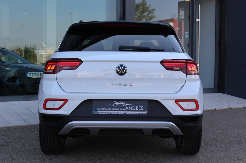 Volkswagen T-Roc Life 2.0 TDI 2024, foto 6