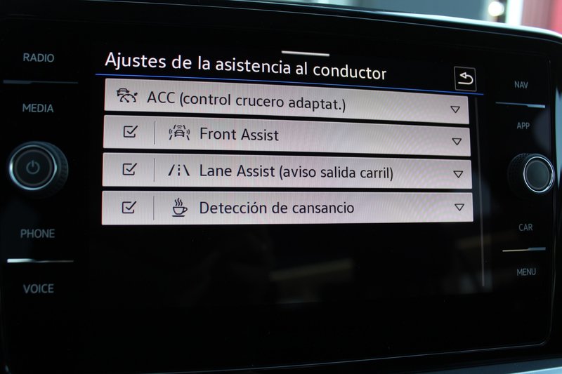 Volkswagen T-Roc Life 2.0 TDI 2024, foto 13