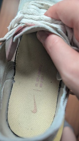 Nike Waffle One Crater Gris Rosa