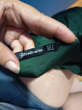 Camiseta verde manga larga