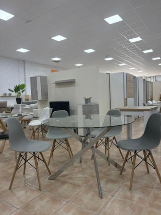 Mesa de comedor redonda + 4 sillas ¡NUEVA!
