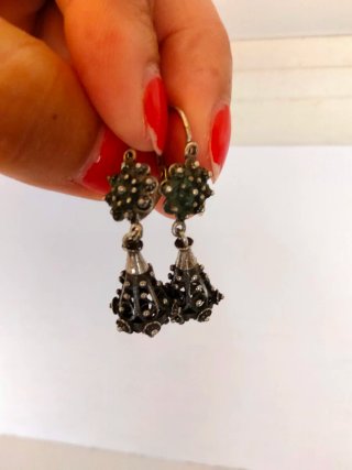 Pendientes charros