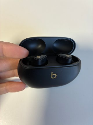 Beats Studio Buds+ Negros Inalámbricos