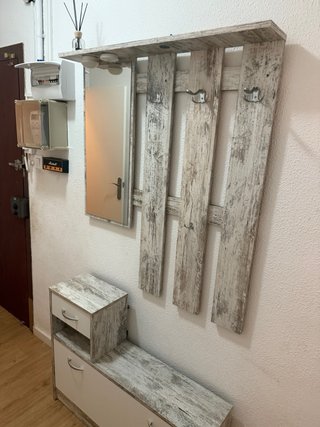 Mueble zapatero con espejo y perchero