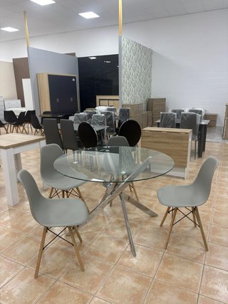 Mesa de comedor redonda + 4 sillas ¡NUEVA!