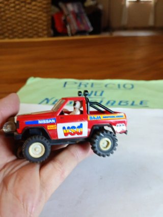 Scalextric Nissan Patrol Montes Blancos