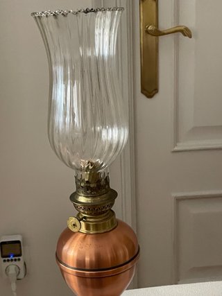 Lámpara de aceite color cobre y cristal