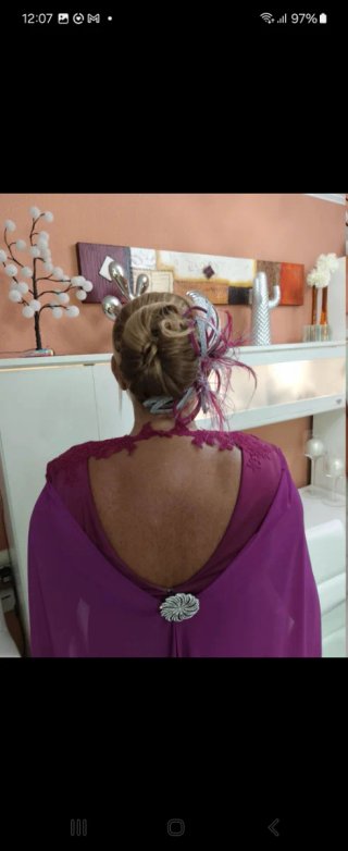 Tocado Plumas Fucsia y Plateado