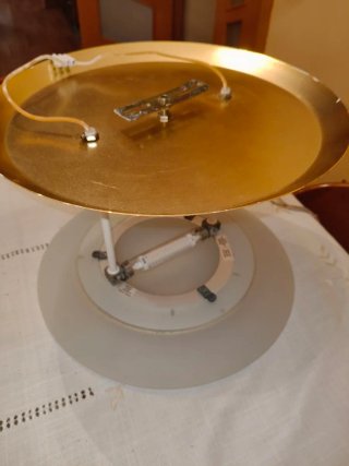 Lámpara de cristal y metal con baño de oro