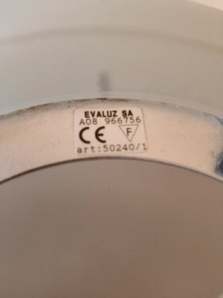 Lámpara de cristal y metal con baño de oro