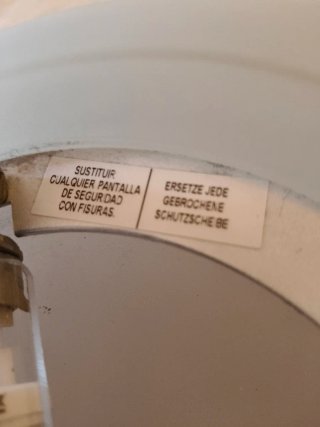 Lámpara de cristal y metal con baño de oro