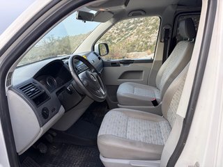 Fantastico VW T5.1 2011 con cama