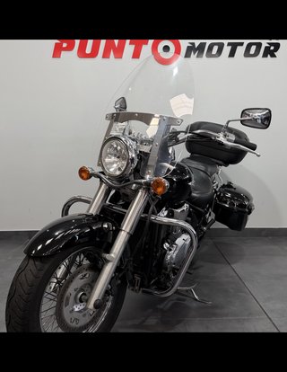 Kawasaki VN 900 Classic Negra