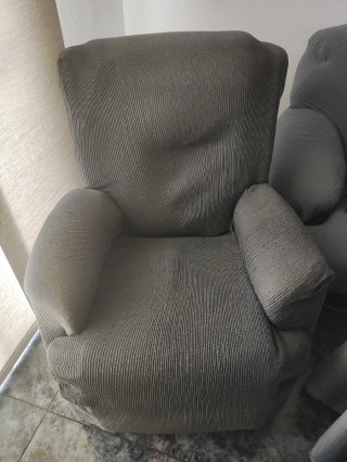Sofá y 2 sillones grises