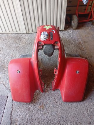 Carcasa Kawasaki Lacota Trasera y Delantera