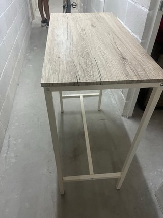 Tavolo alto stile bar in legno e metallo