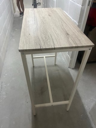 Tavolo alto stile bar in legno e metallo