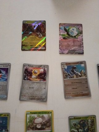 Cartas Pokémon Variadas