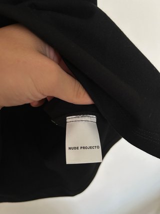 Camiseta Nude Project Negra