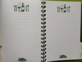 Agenda Mis Recetas con cinta dorada