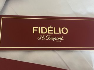 Bolígrafo S.T. Dupont Plata y Oro