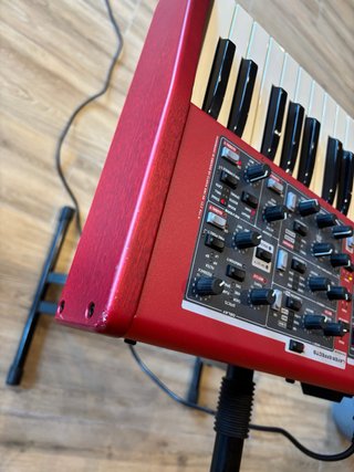 Nord Stage 4 Compact Teclado Profesional