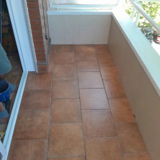 Albañil. Paleta. Obra. Reforma. Terrazas. Tabiques
