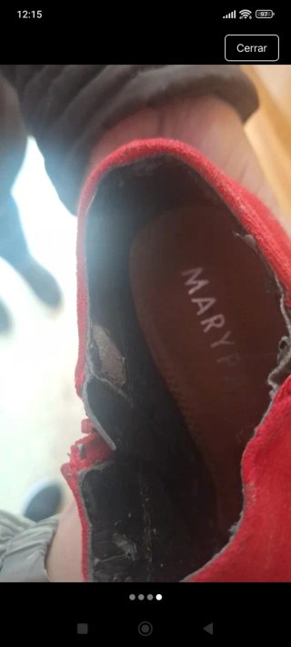 Botines rojos de tacón