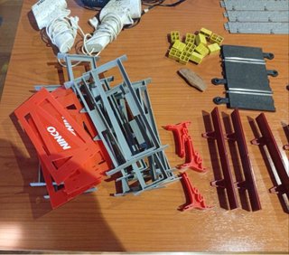 Lote Scalextric: Mandos, transformadores y pistas