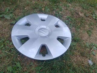 Tapacubo Suzuki Swift 15 Nuevo