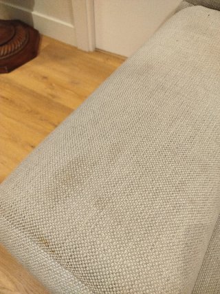 Sofá moderno gris tela