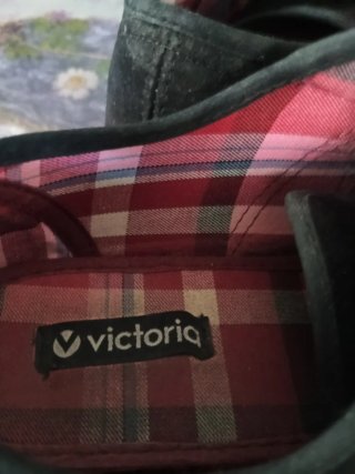 Bambas Victoria Negras Talla 39