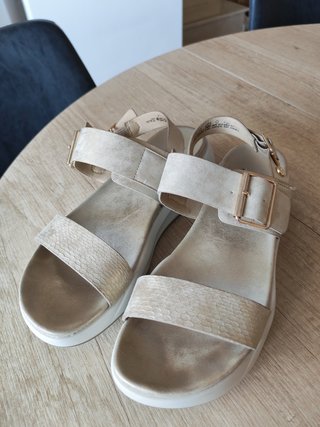 Sandalias Xti Doradas