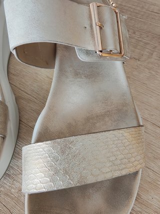 Sandalias Xti Doradas