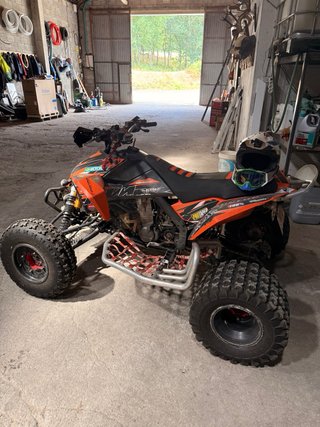 Quad KTM XC 450 con marcha atrás