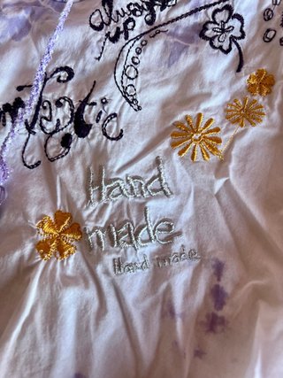 Blusa Desigual bordada talla S.Con diseño Tie-dye